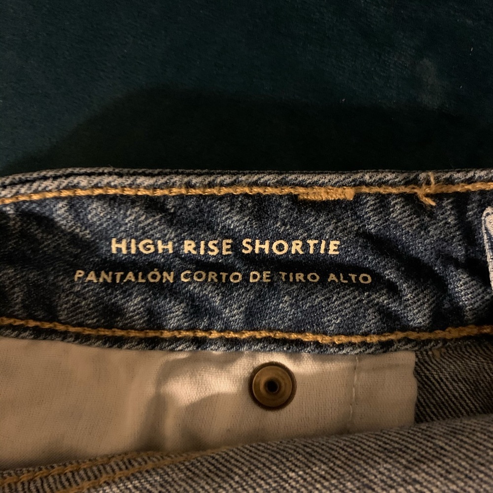 Universal Thread High Rise Shortie Shorts - NEW 👖 - Picture 4 of 4